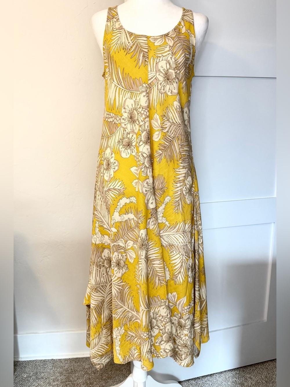 Philosophy Yellow Floral Sleeveless Handkerchief Hem Midi Dress
